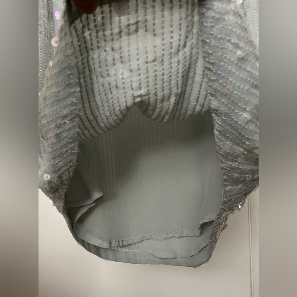 French Connection Silver Gray Sequin Chiffon Camisole Top Size 0 - Picture 7 of 8